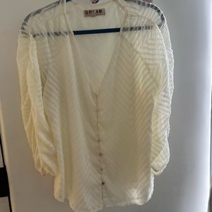 Dolan Anthropologie Cream Blouse Swiss dots  ruched Sleeves, Sheer EUC SZ Medium